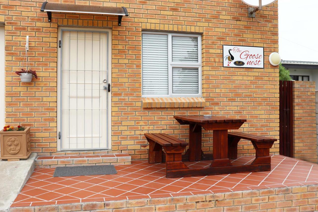 The Goose Nest Apartment Struisbaai Exterior foto